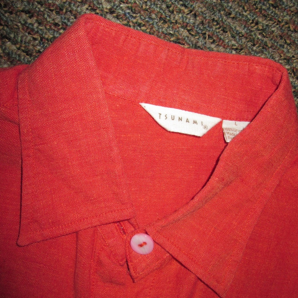 TSUMANI LARGE LINEN BUTTON DOWN BLOUSE/ RUSTY ORAN